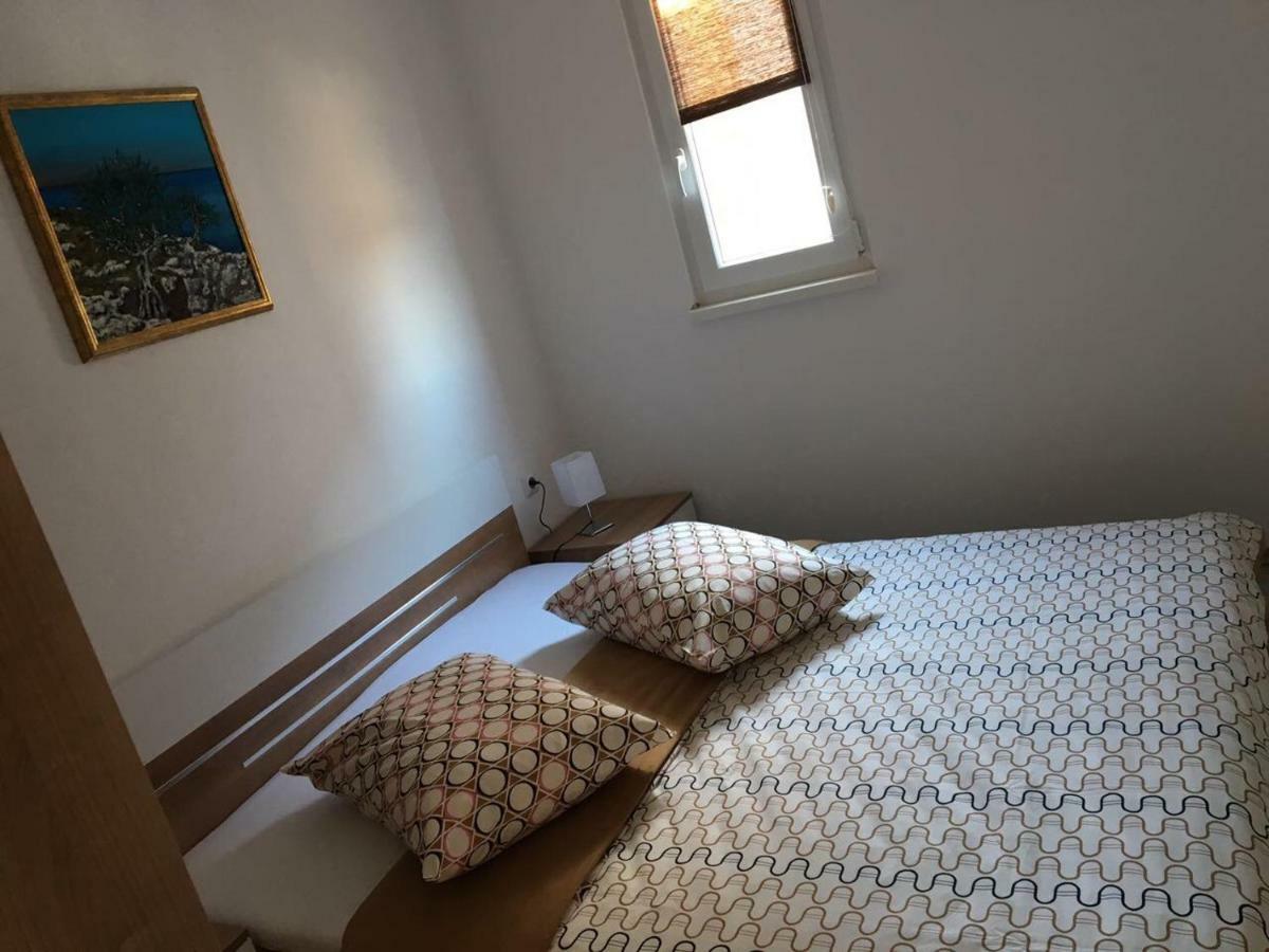Apartman Ana 特罗吉尔 外观 照片